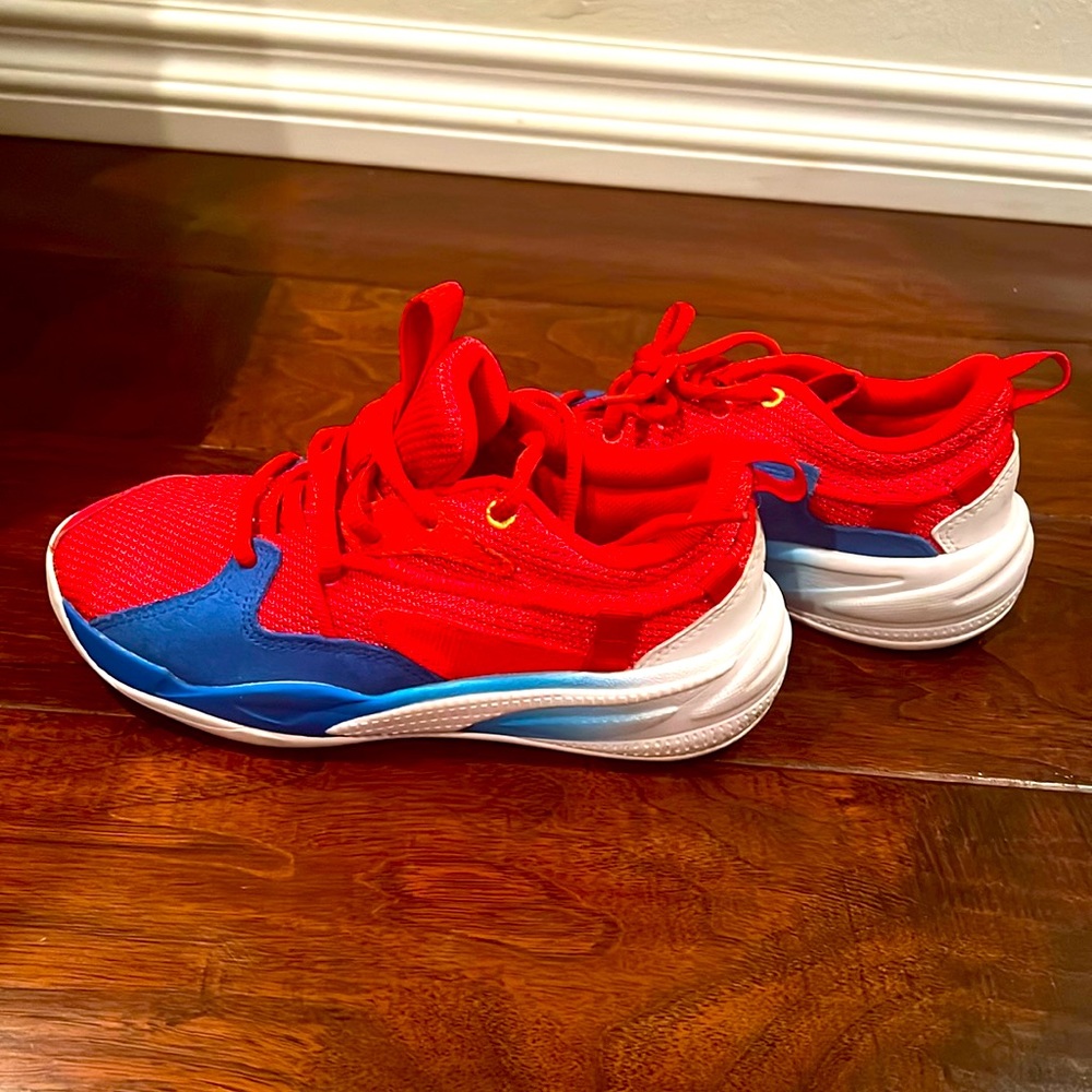Puma SuperMario Youth shoe 2C